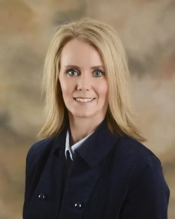 Stephanie Settles